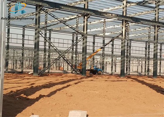 Q355b الهيكل الصلبي مستودع متعدد المدى / مبنى مصنوع مسبقاً / مصنع الإطارات