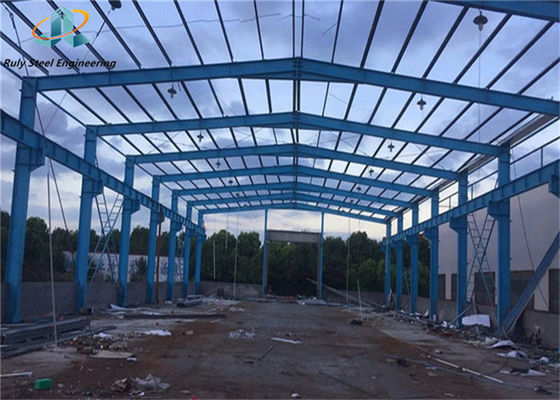 لوحة ساندوتش تصنيع الهياكل الفولاذية مشاريع البناء تصميم المباني مستودع