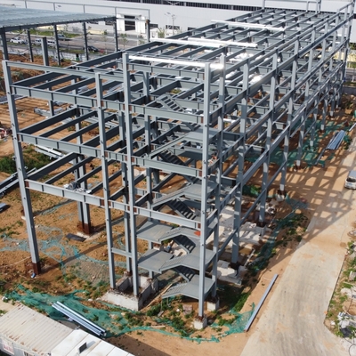 مباني متعددة الطوابق ذات إطار فولاذي بناء ناطحات سحاب Q235B Q355B