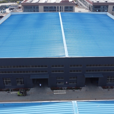 مبنى مستودع فولاذية مستعدة 100m × 30m Q235B Q355B