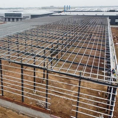 مبنى مستودع فولاذية مستعدة 100m × 30m Q235B Q355B