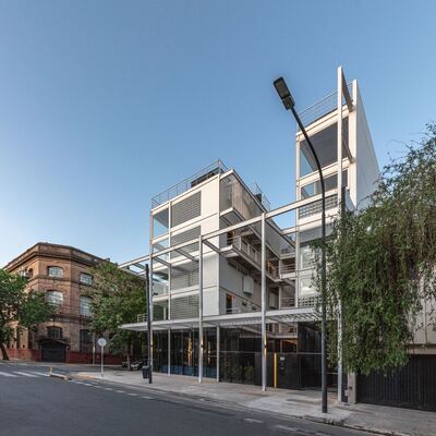 مباني شقق حديثة من الصلب الإنشائي إسكان مسبق الصنع متين للحياة الحضرية