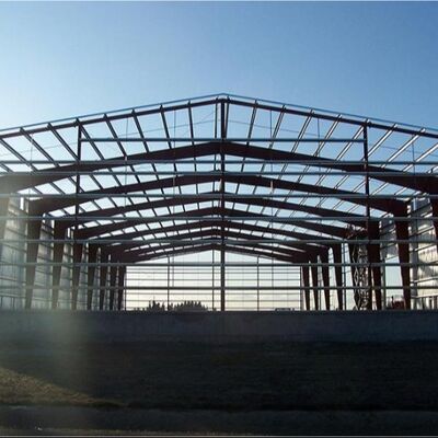 Q355B مستودع فولاذ مسبق الصنع مع لوحة ساندوتش