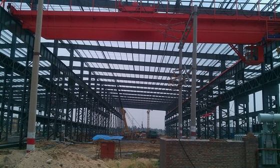 محطة تصنيع الهياكل الفولاذية المسبقة الهندسة خفيفة الوزن عالية الجودة